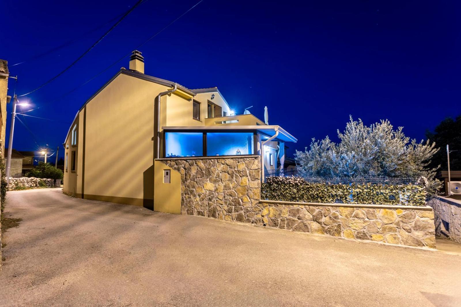Holiday Home Svjetlana Risika Bagian luar foto